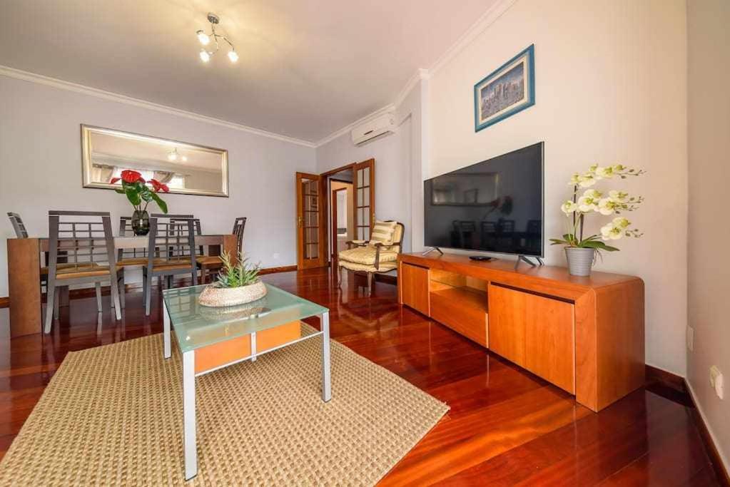Alex Apartment Φουνκάλ Εξωτερικό φωτογραφία